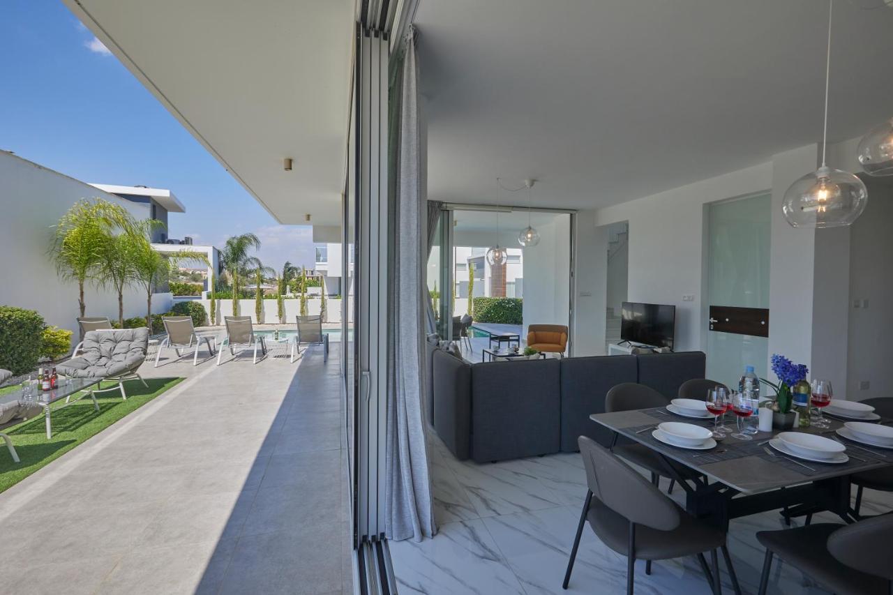 Olivine Pearl Villas Protaras Exteriör bild