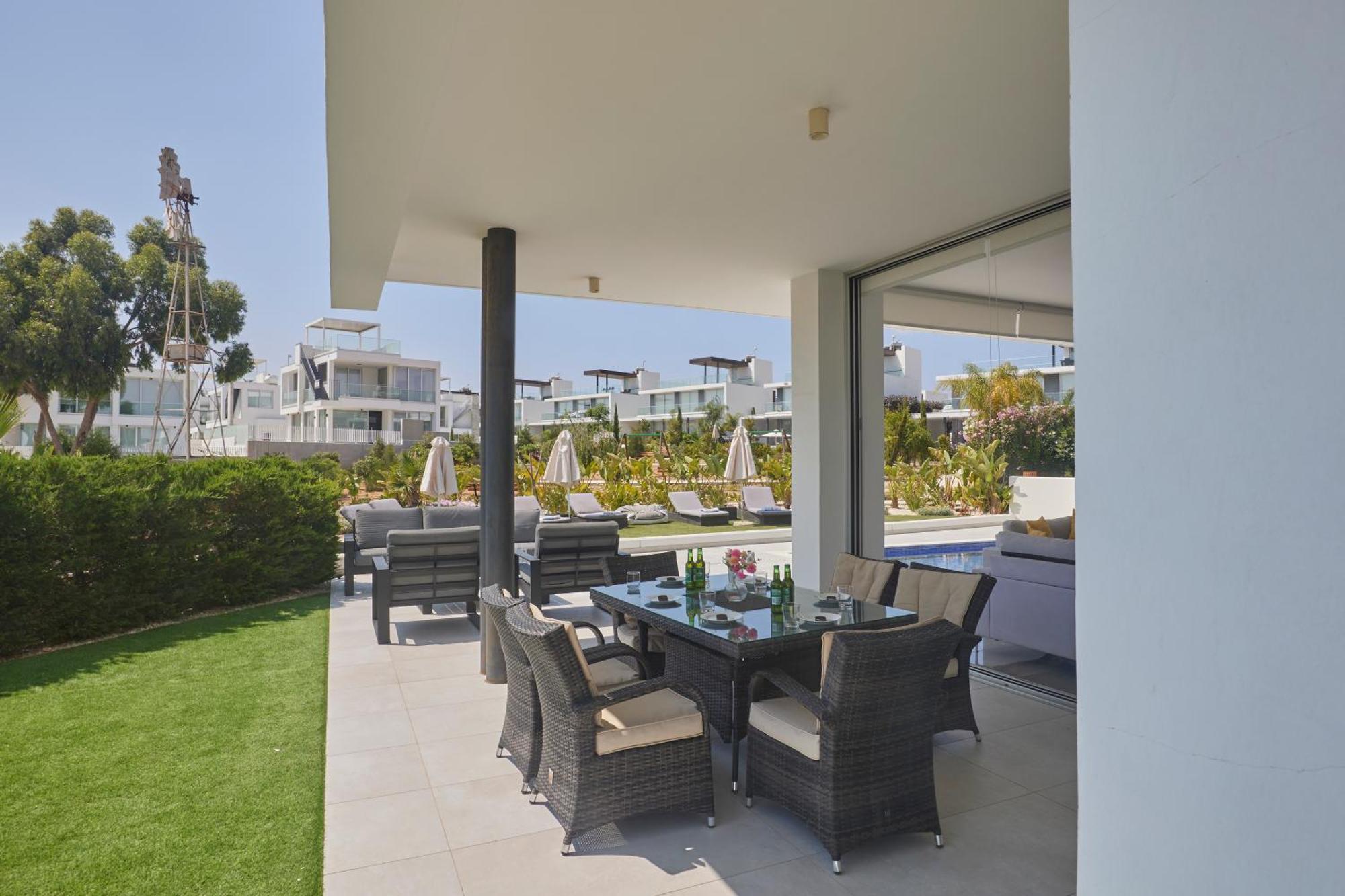 Olivine Pearl Villas Protaras Exteriör bild