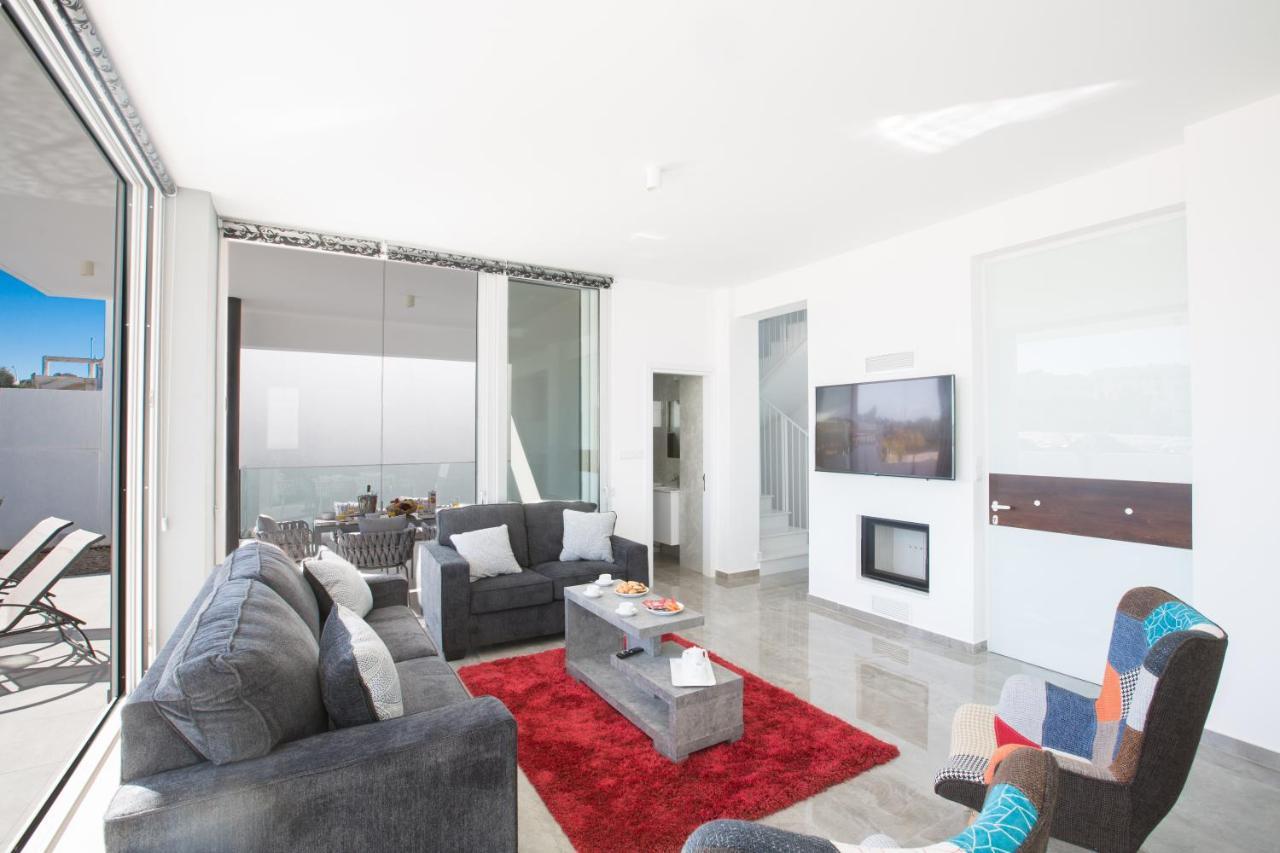 Olivine Pearl Villas Protaras Exteriör bild